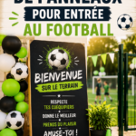Panneaux d'entrée sur le thème du football, décorant une façade accueillante