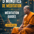 Femme méditant paisiblement dans un environnement zen